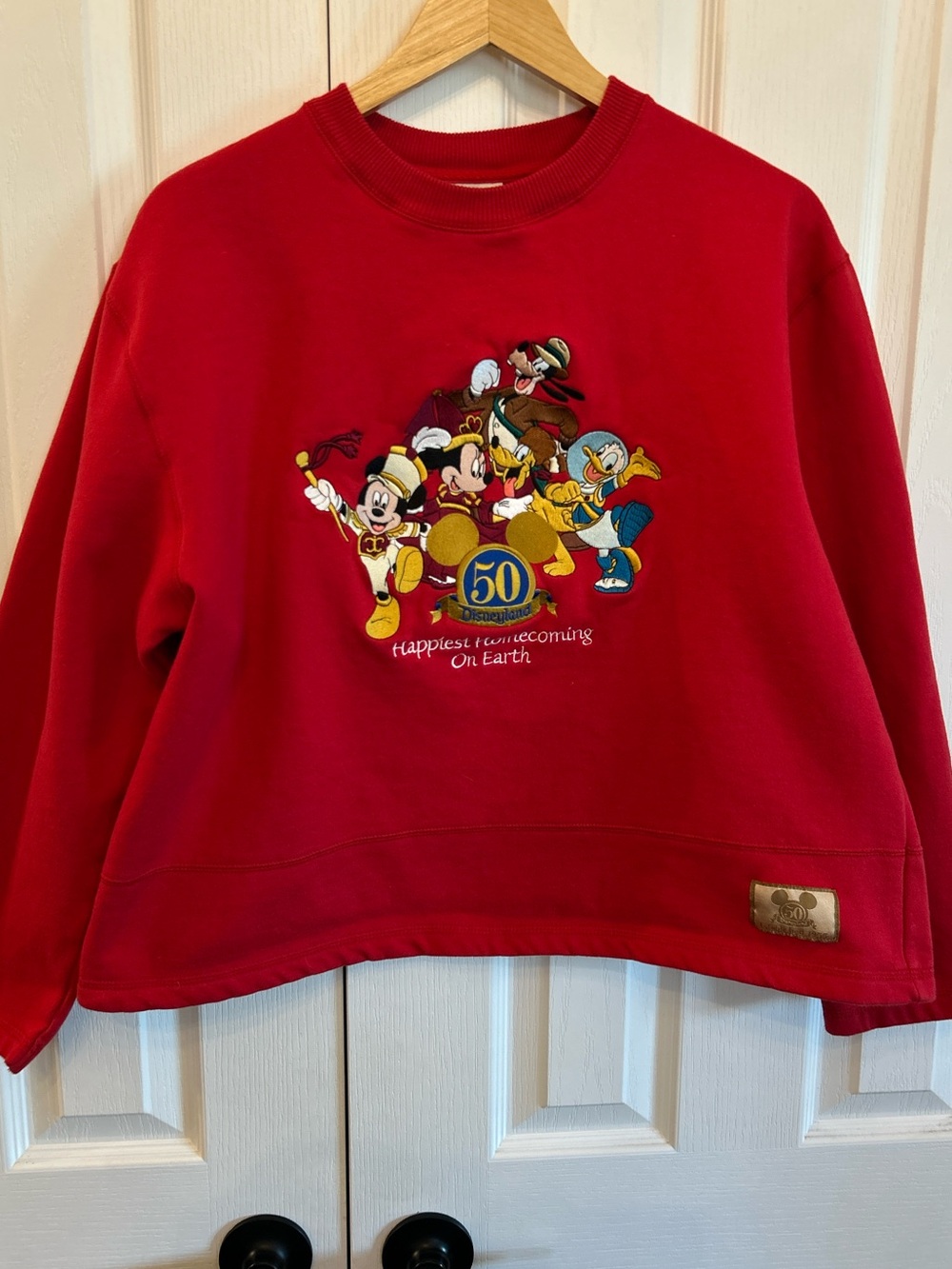 Disneyland Resort 50th Anniversary 2005 Embroidered Crewneck Sweatshirt – L